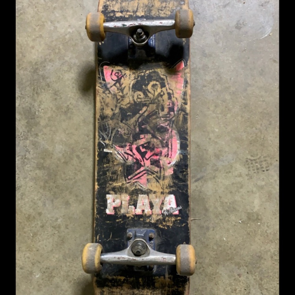 Skateboard ON HOLD!!!!